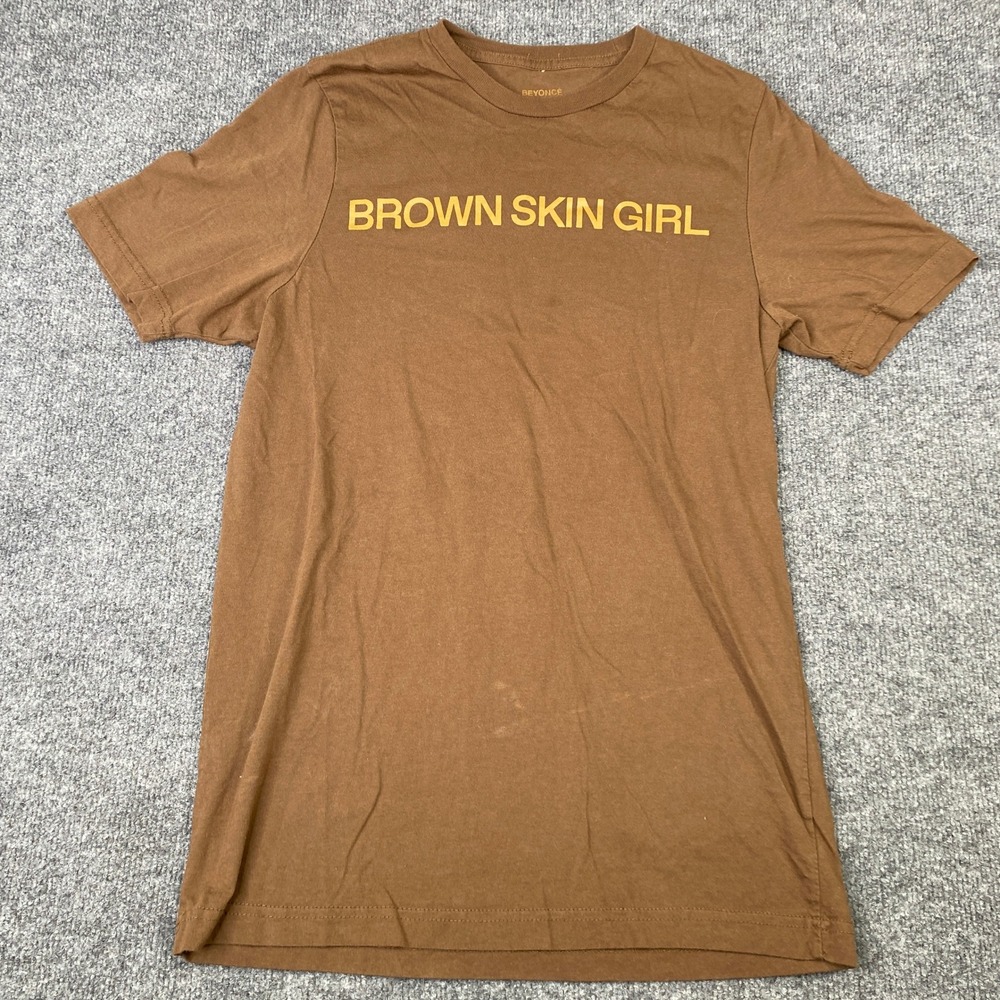 Beyonce Black Is King Brown Skin Girl Graphic T-Shirt Brown Small